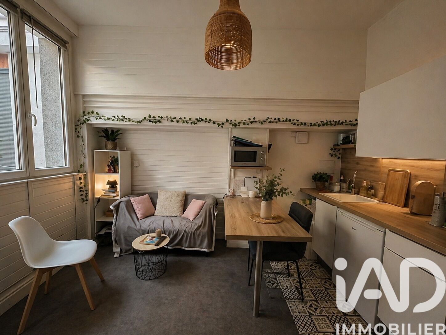 Vente Appartement 2 pièces - Photo 2