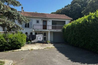 Appartement 3 pièces 735 €