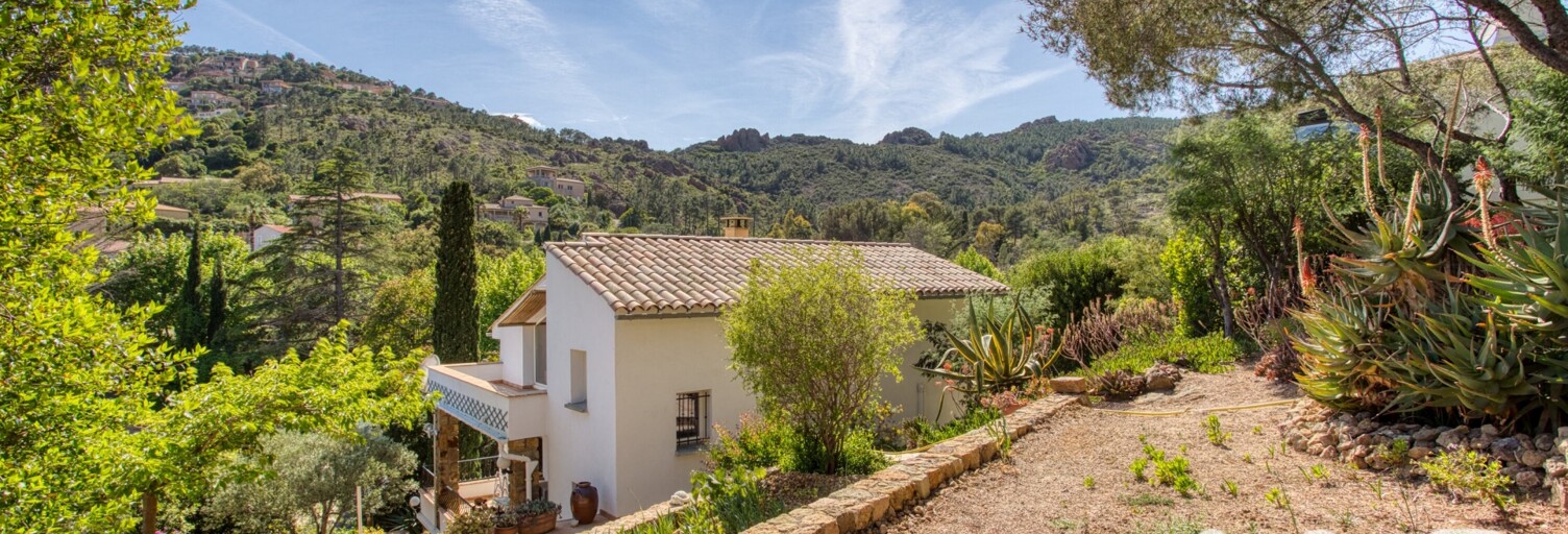 Maison 4 Pièces 110 m² à vendre à Saint-Raphaël (83530)