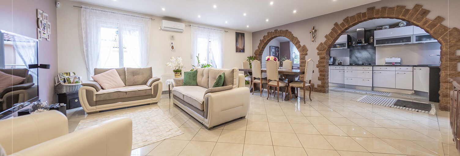 Maison 5 Pièces 136 m² à vendre à Val d'Oingt (69620)