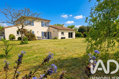 Maison 7 pièces 349000 €