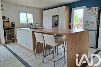 Maison 7 pièces 349000 €