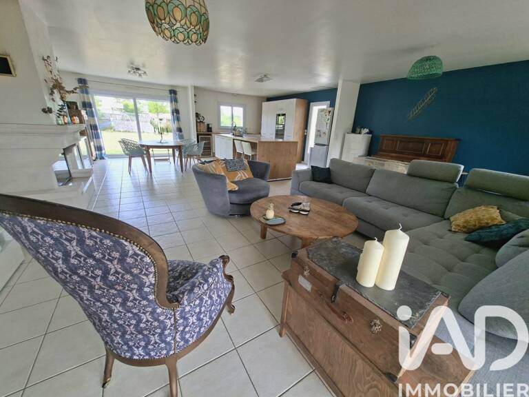 Vente Maison traditionnelle 7 pièces — photo 1