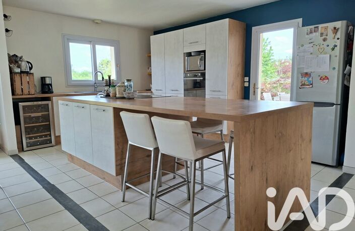 Vente Maison traditionnelle 7 pièces — photo 3