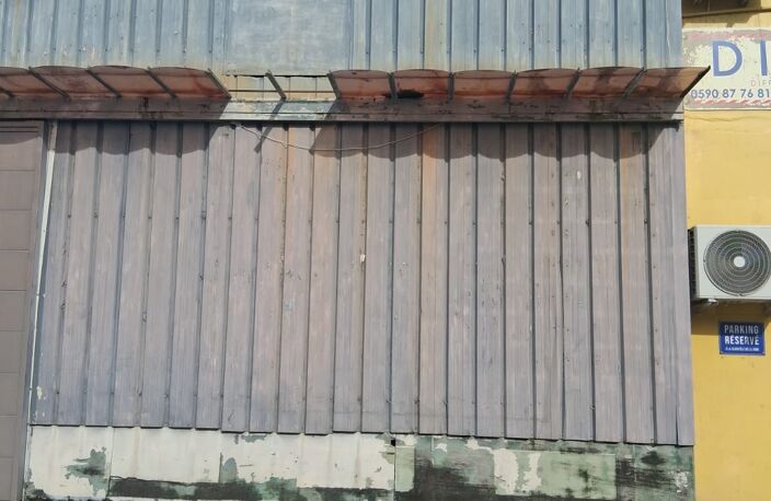 Vente Immeuble 120 m&sup2; — photo 2