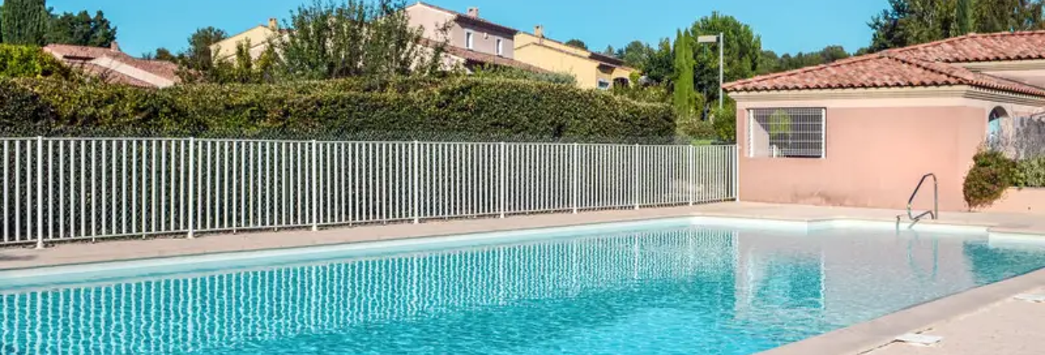 Maison 4 Pièces 92 m² à louer à Pierrevert (04860)
