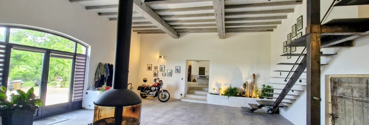Maison 16 Pièces 771 m² à vendre à Bergerac (24100)