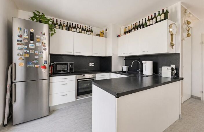 Vente maison 4 pièces 81 m² Bordeaux (33300) — photo 2