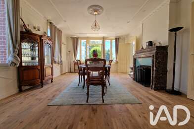 Maison 9 pièces 744800 €