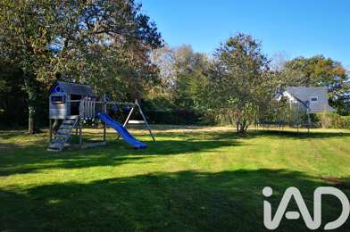 Terrain  221000 €