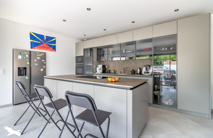 Contemporaine de 5 pièces principales — photo 4