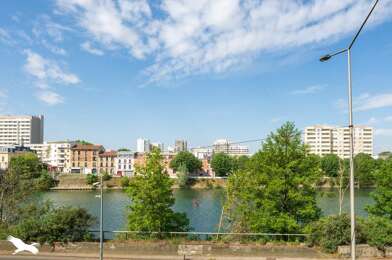 Appartement 3 pièces 272900 €