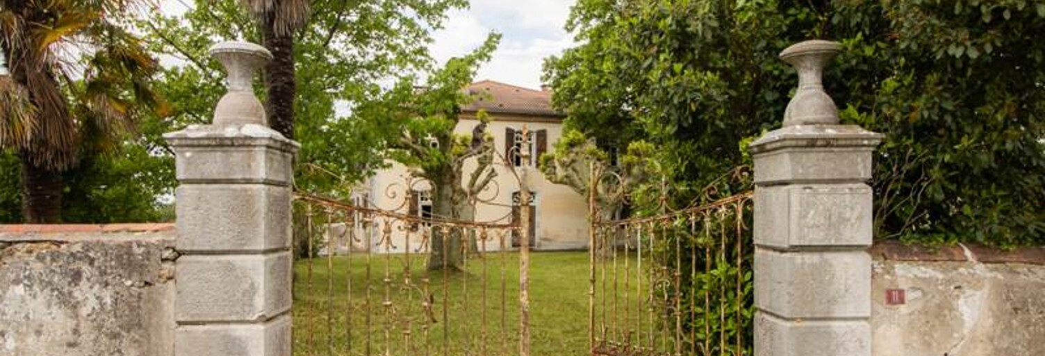 Maison 10 Pièces 360 m² à vendre à Ossages (40290)