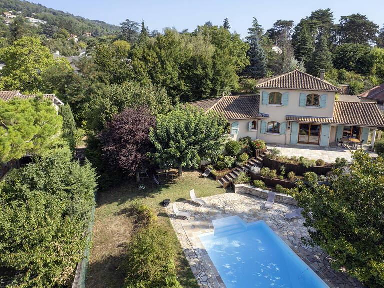 St Cyr au Mont d'Or — photo 1