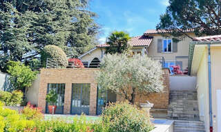 Maison 6 Pièces 180 m² à vendre à Saint-Cyr-au-Mont-d'Or (69450)