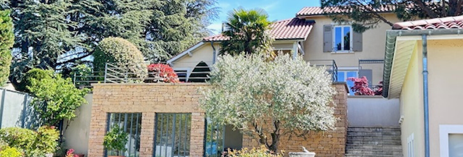 Maison 6 Pièces 180 m² à vendre à Saint-Cyr-au-Mont-d'Or (69450)