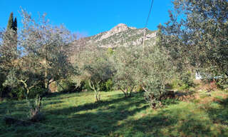 Terrain  550 m² à vendre à Saint-Hippolyte-du-Fort (30170)