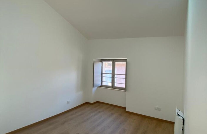 Côte Jacquemart, T3 duplex à louer au 2e étage ... — photo 4