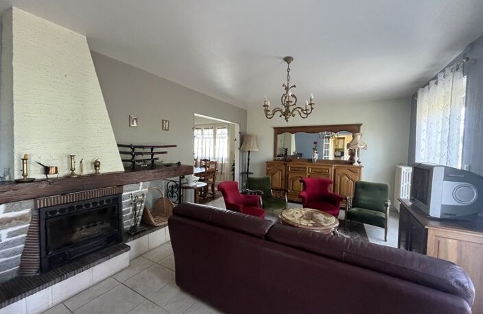 Vente maison 3 pièces 90 m² Piégut-Pluviers (24360) — photo 3
