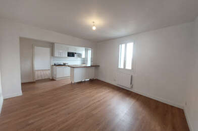 Appartement 3 pièces 990 €