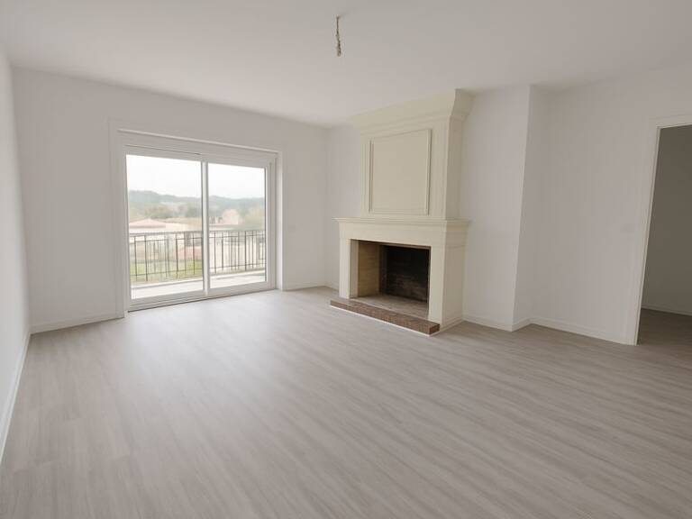 Maison de bourg de 5 pièces principales — photo 1