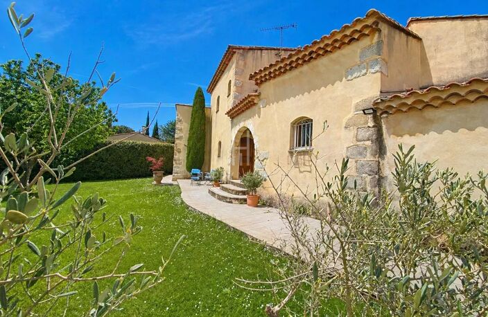 Bastide contemporaine Alpilles Sud — photo 2