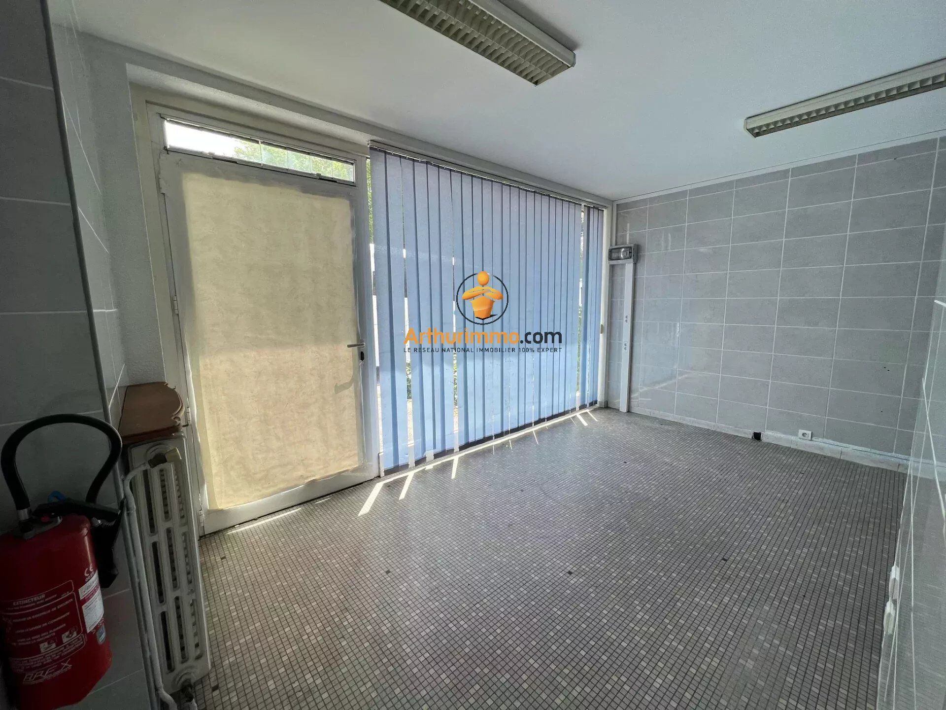 Local commercial 2 pièces 53 m² · à Lourdes · 53 m² · 55 500 €