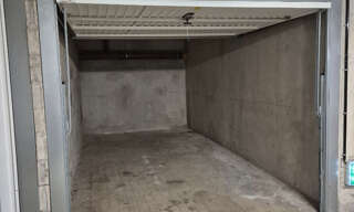 Garage   m² à louer à Mougins (06250)