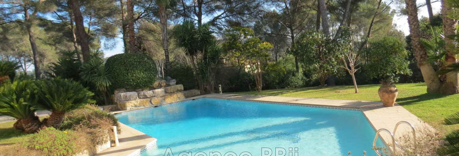 Maison  500 m² à vendre à Mougins (06250)