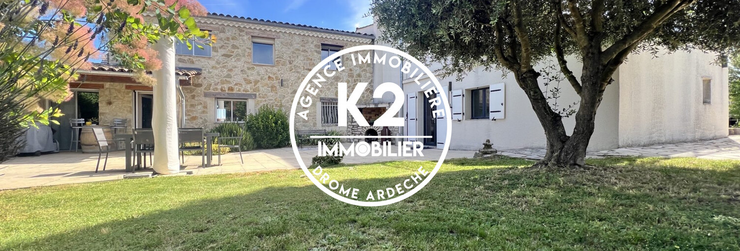 Maison 8 Pièces 237 m² à vendre à Sauzet (26740)