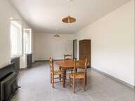 Grande maison familiale avec dépendances et terrain   — photo 4
