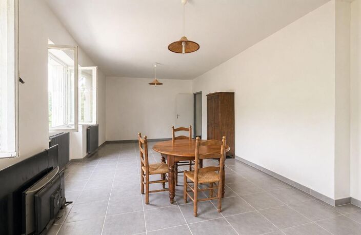 Grande maison familiale avec dépendances et terrain   — photo 4