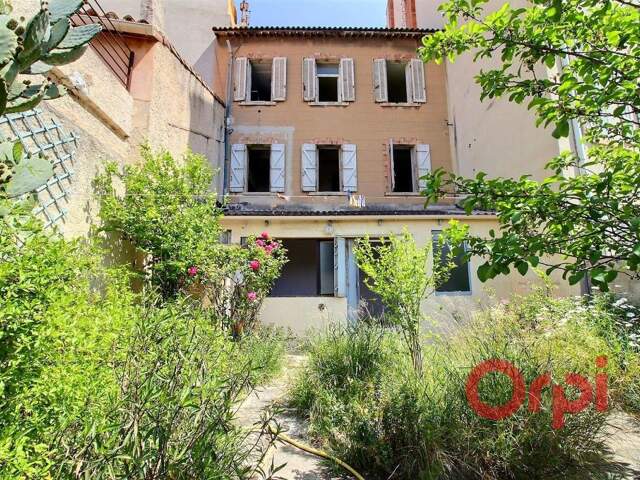 Rare à Endoume (13007) - Immeuble (10 pièces- 165m2) en mono-propriété avec jardin et aperçu mer — photo du bien