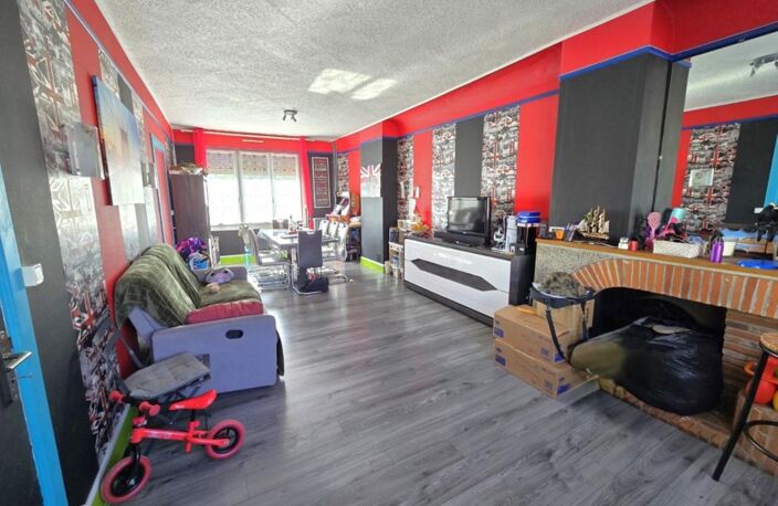 HIRSON (02) -   Vente maison avec 6 chambres  ️ ️ ️ ️ ️ ️, garage   et jardin ☘️ — photo 3
