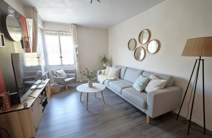 HIRSON (02) -   Vente maison avec 6 chambres  ️ ️ ️ ️ ️ ️, garage   et jardin ☘️ — photo 4