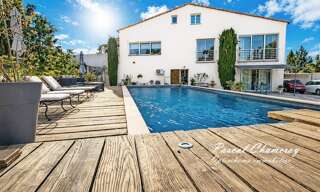 Maison 6 Pièces 190 m² à vendre à Vernègues (13116)