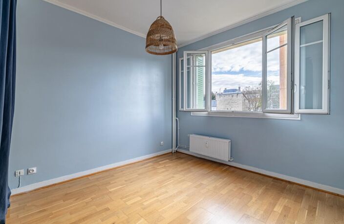 ALFORTVILLE MAIRIE – 4 PIÈCES 72 M² – CALME – 2 CHAMBRES + BUREAU – CAVE — photo 5