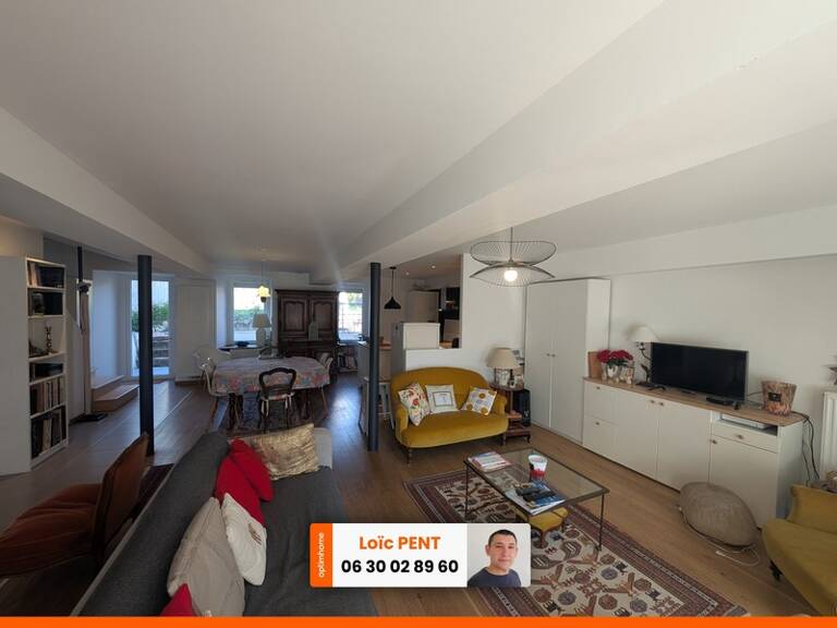 Maison entièrement rénovée de 165m², 7 pièces à vendre à ARFEUILLES (03120) — photo 1