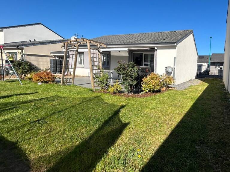 Maison de plain-pied 82 m² – 4 pièces – Jardin — photo 1
