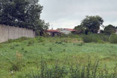 Terrain  72000 €
