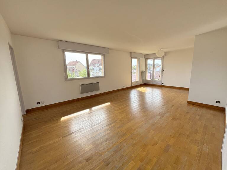 DIJON - Rue de Montchapet, - Agréable appartement T6 de 109 m² a — photo 1