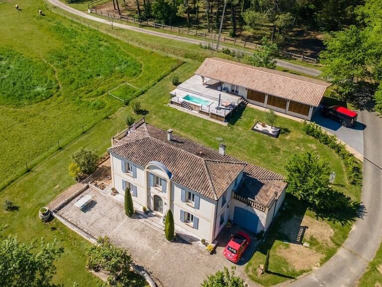 Propriété de charme avec vue panoramique sur la forêt 170m2, dépendance avec studio et grange, SALLEBOEUF — photo 1