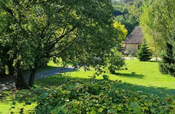 Propriété de charme avec vue panoramique sur la forêt 170m2, dépendance avec studio et grange, SALLEBOEUF — photo 4