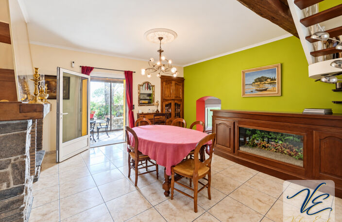 **À Cesseras, maison vigneronne de caractère avec jardin, 4 chambres et DPE B** — photo 4