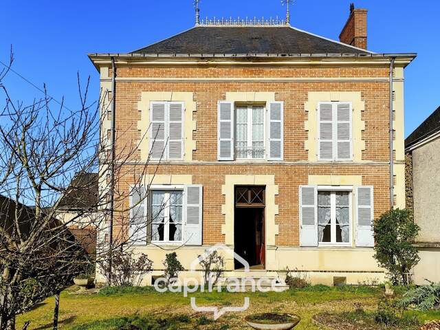 Maison à vendre 5 pièces BESSE SUR BRAYE (72)  -  terrain de 439 m²  - — photo du bien