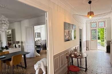 Maison 7 pièces 845000 €
