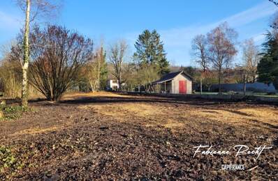 Terrain constructible - 2092 m² — photo du bien