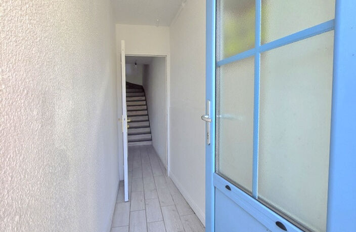 Appartement Duplex à vendre T3 – 63m² – 2ch - Centre-ville de Montfort sur Meu — photo 4