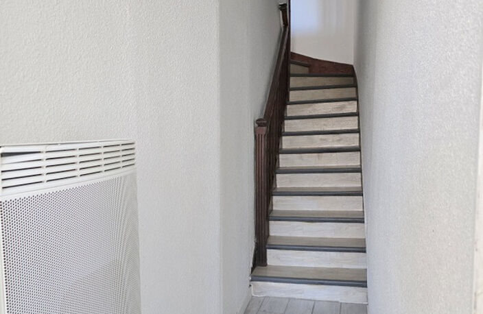 Appartement Duplex à vendre T3 – 63m² – 2ch - Centre-ville de Montfort sur Meu — photo 5