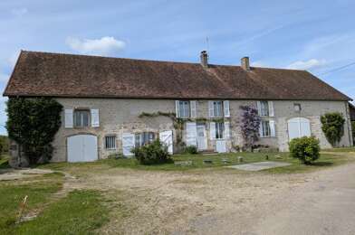 Maison 8 pièces 374000 €